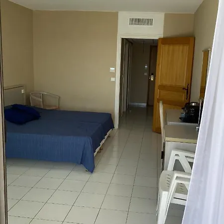 호텔 Residence Belle Vue - Chambre 34 카발레르쉬르메르